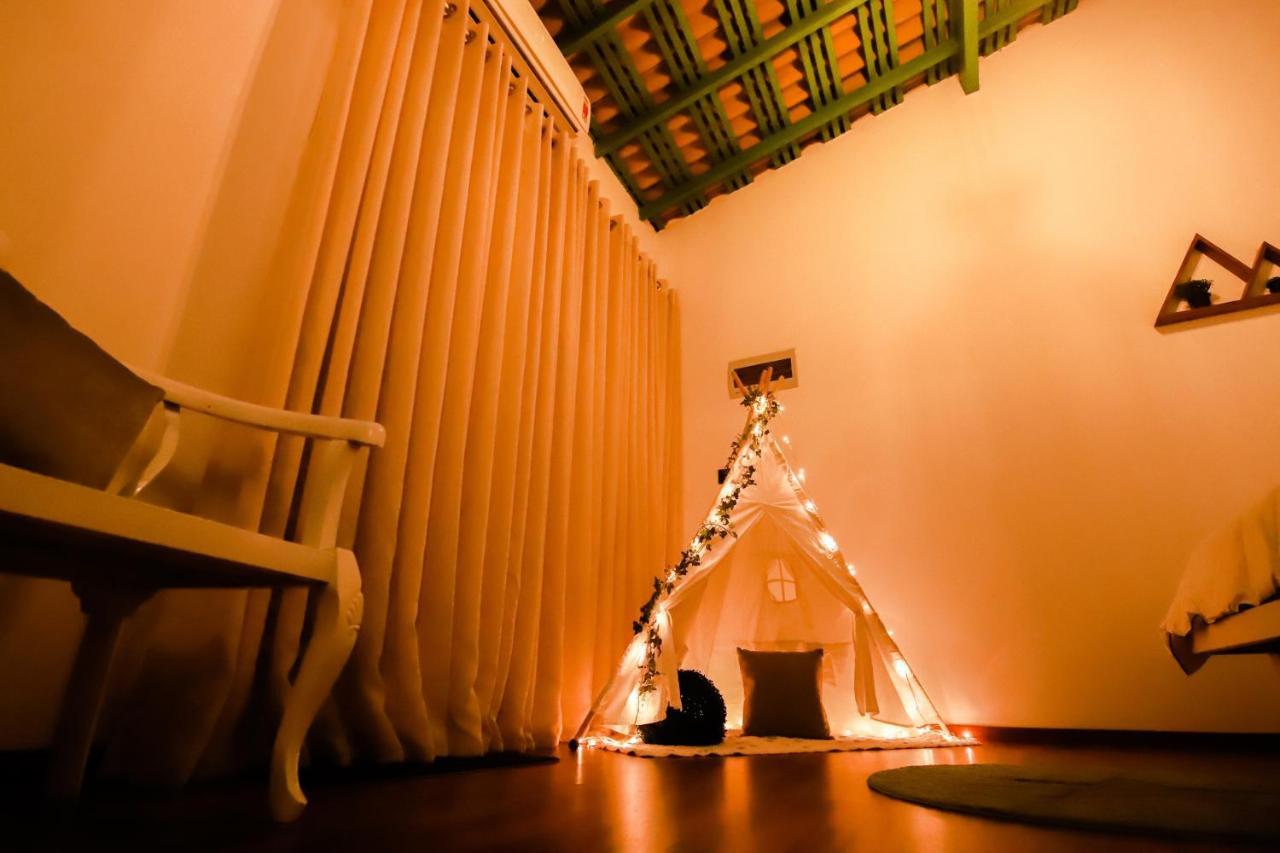Stairway Way To Heaven Appartement Ambalangoda  Buitenkant foto